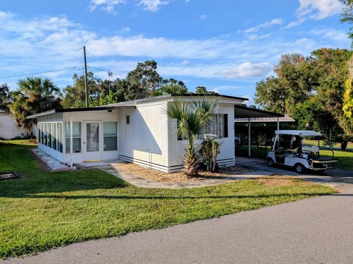 844 Lock Road