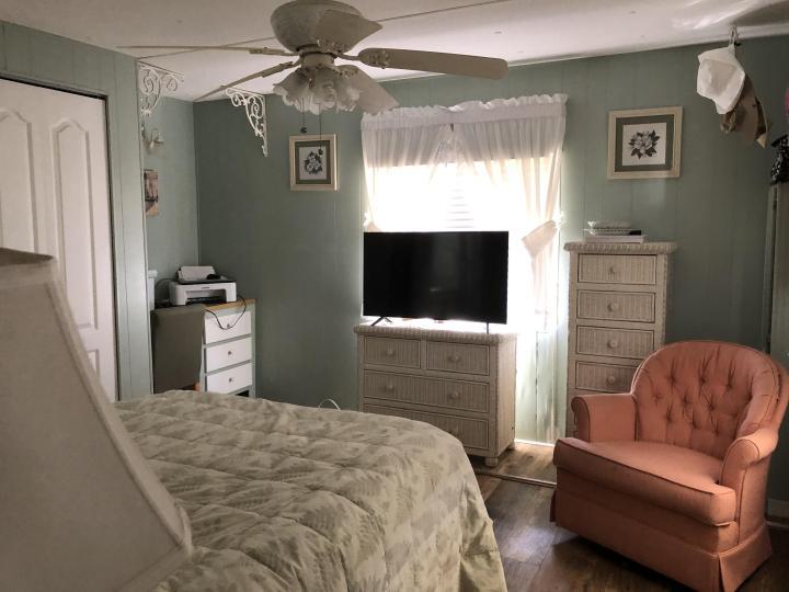 910 Lisa Circle