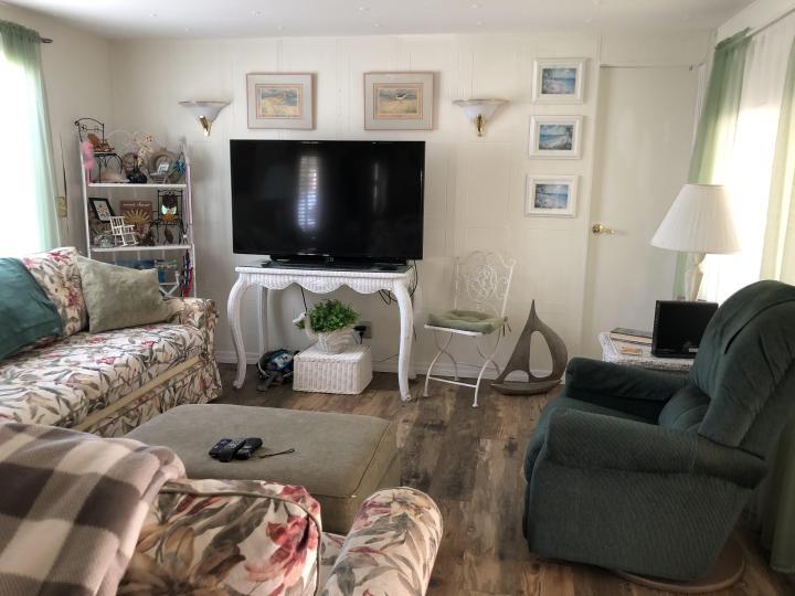 910 Lisa Circle
